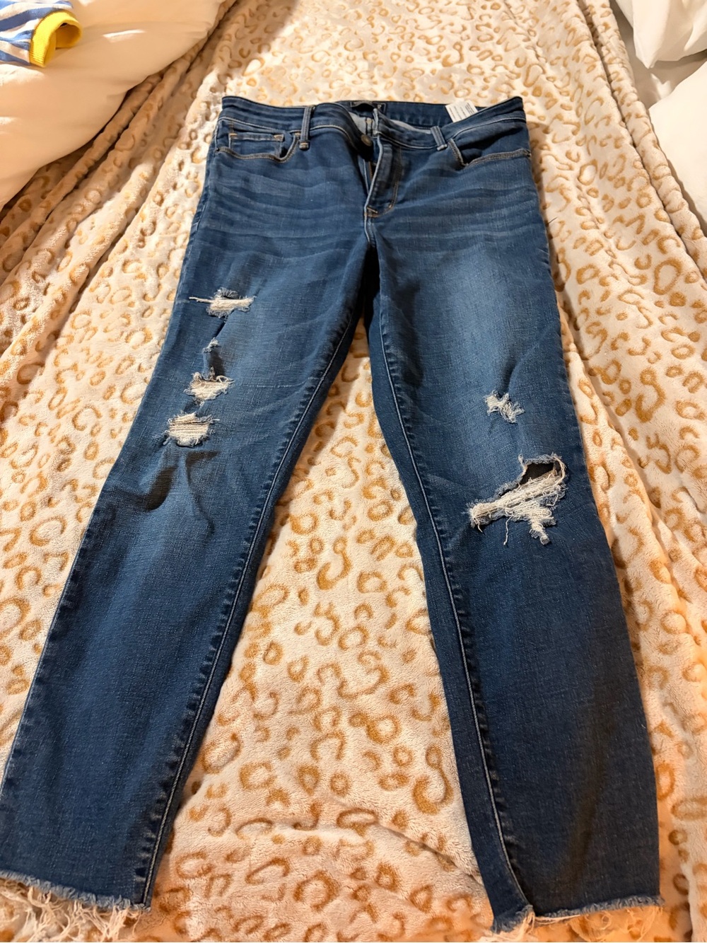 Abercrombie & Fitch Dark Blue Distressed Skinny Jeans